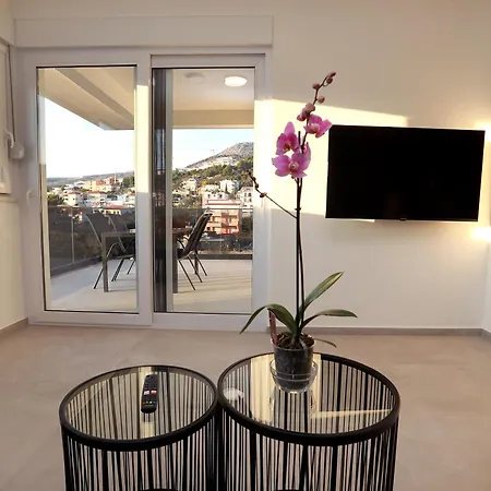 Lumare Apartmán *
